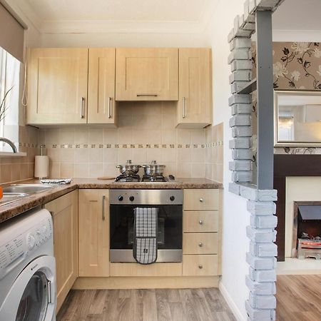 Rawmarsh House, Rotherham For Contractors & Families, Free Parking, High Speed Wifi, Etc Bagian luar foto