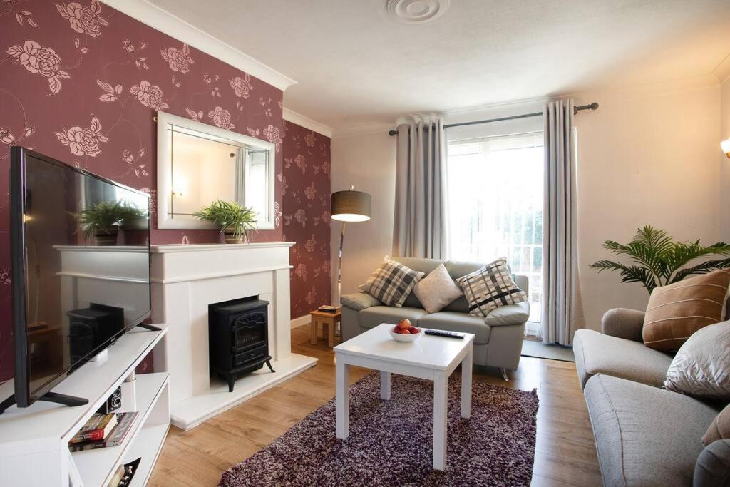 Rawmarsh House, Rotherham For Contractors & Families, Free Parking, High Speed Wifi, Etc Bagian luar foto